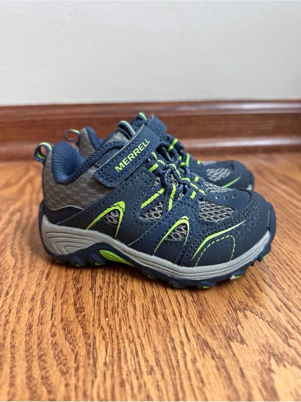 Merrell Trail Chaser Shoes Boys 5 toddler blue/green